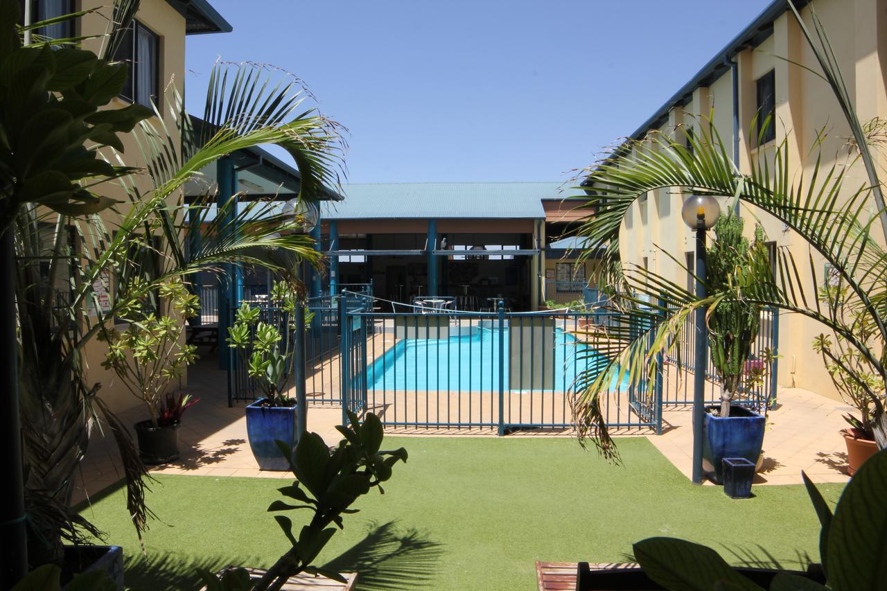 Ningaloo Club Backpackers Hostel Coral Bay Luaran gambar